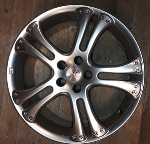 MilleMiglia Action 17"